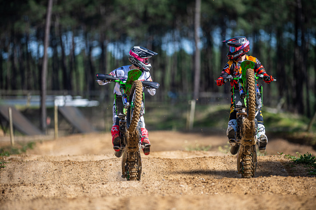 Photoshoot_bud_2026-4325